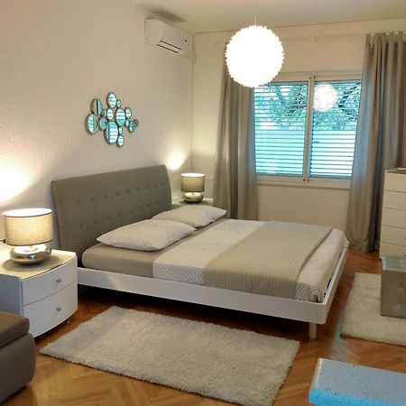 Guesthouse Civljak Baška Voda Екстериор снимка