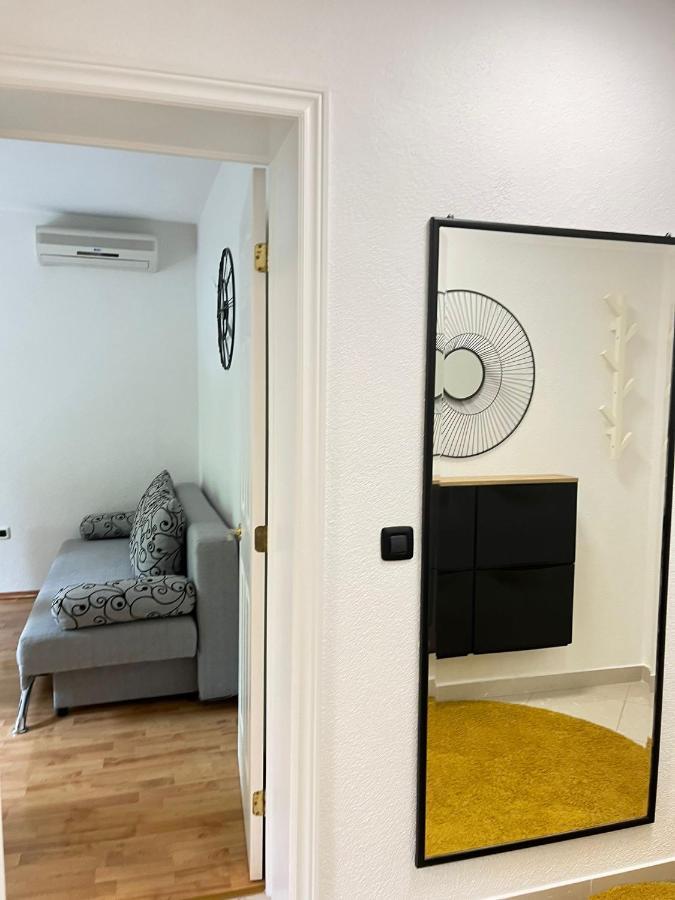 Guesthouse Civljak Baška Voda Екстериор снимка
