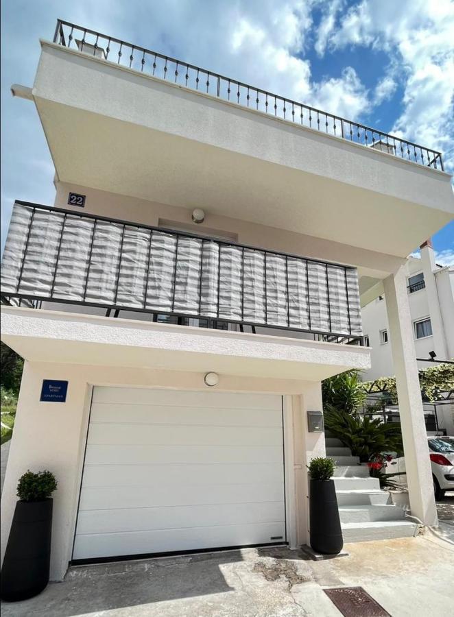 Guesthouse Civljak Baška Voda Екстериор снимка