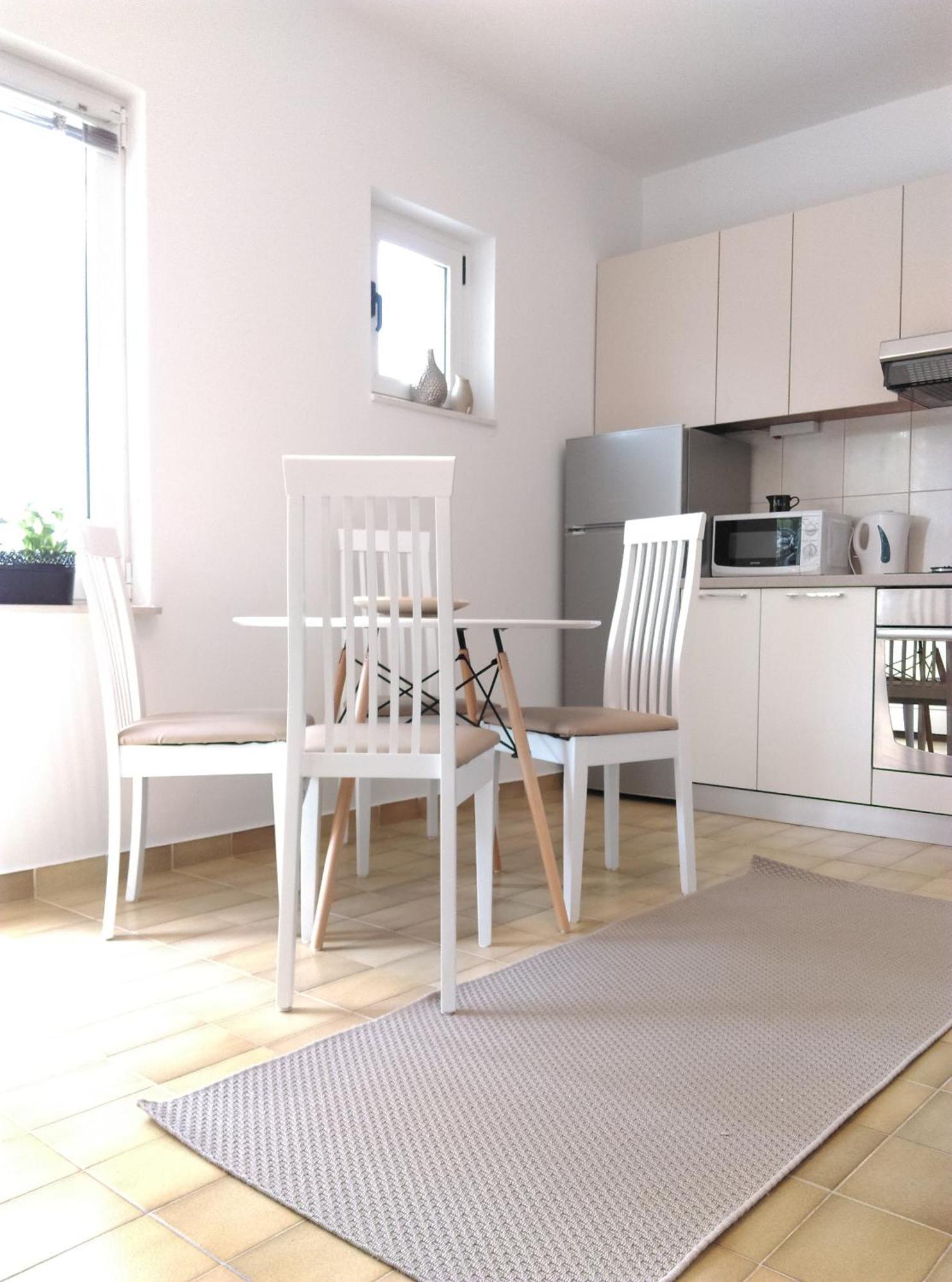 Guesthouse Civljak Baška Voda Екстериор снимка